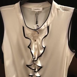 Calvin Klein- sleeveless ruffle blouse L-brand new
